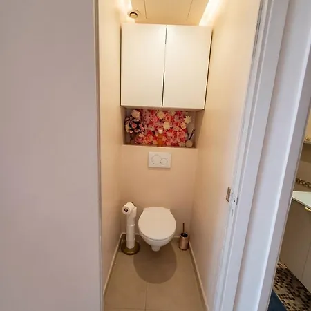 Cannes Magnifique Vue Mer, 2 Chambres, Grande Terrasse Et Parking Lägenhet *