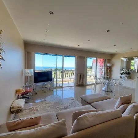 Magnifique Vue Mer, 2 Chambres, Grande Terrasse Et Parking * Cannes