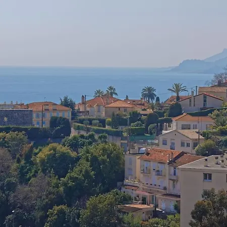 Cannes Magnifique Vue Mer, 2 Chambres, Grande Terrasse et Parking